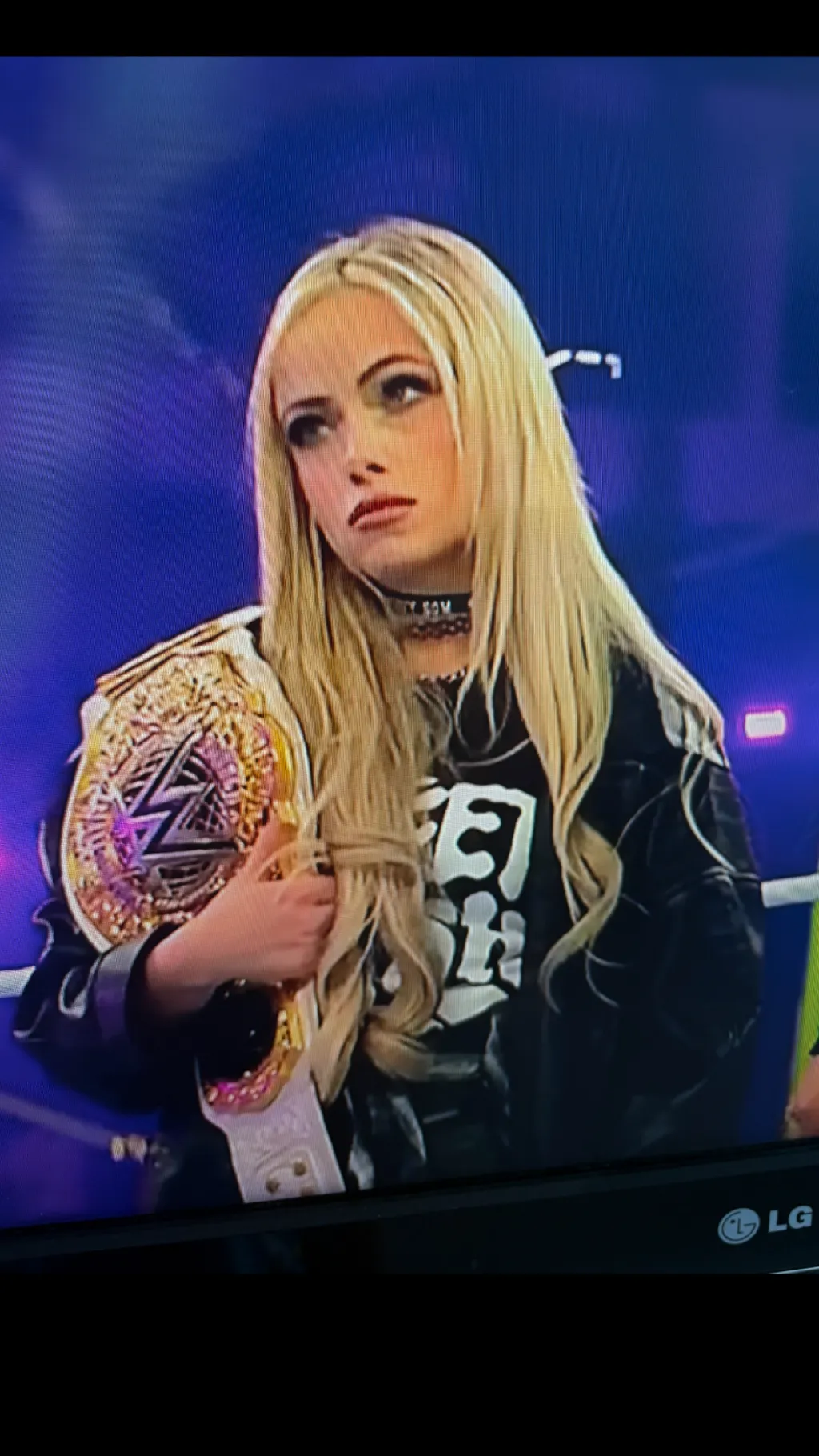 ai character: Liv Morgan background