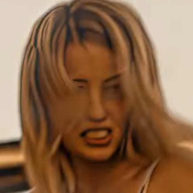 chat with ai character: Sarah 