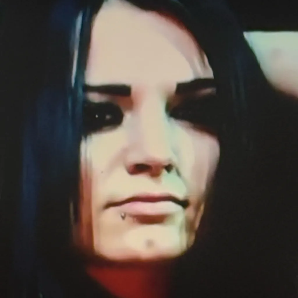 chat with ai character: Paige