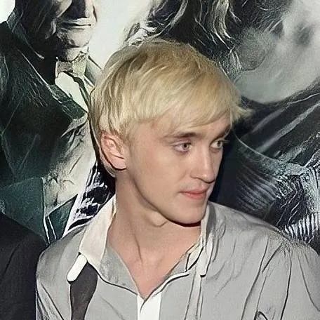 chat with ai character: Draco Malfoy