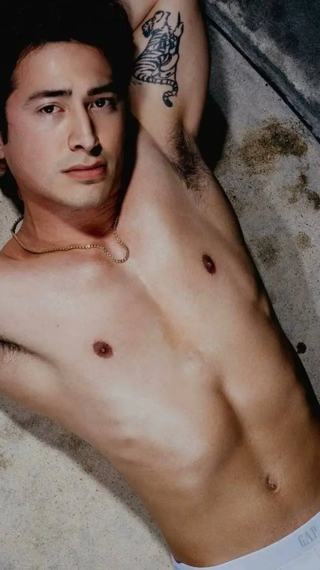 ai character: Shane Hollander  background
