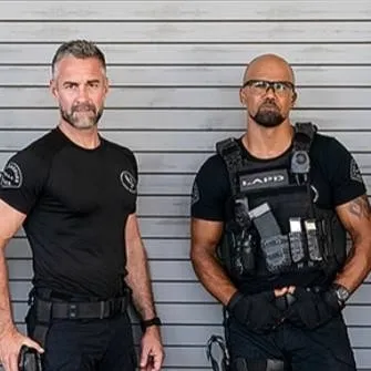 chat with ai character: S.W.A.T. 20 DAVID