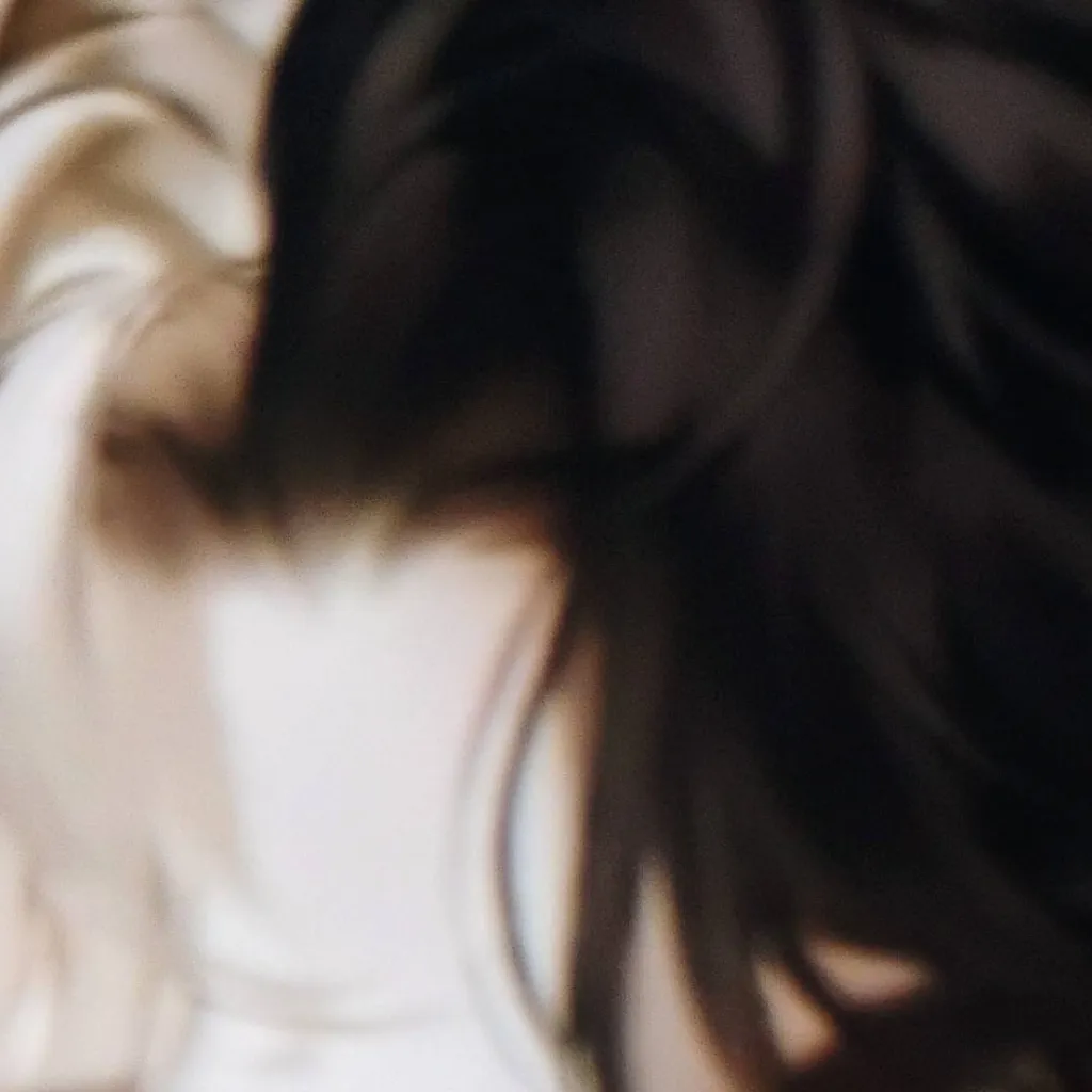 chat with ai character: noah