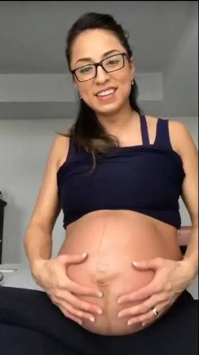 ai character: Jennifer background