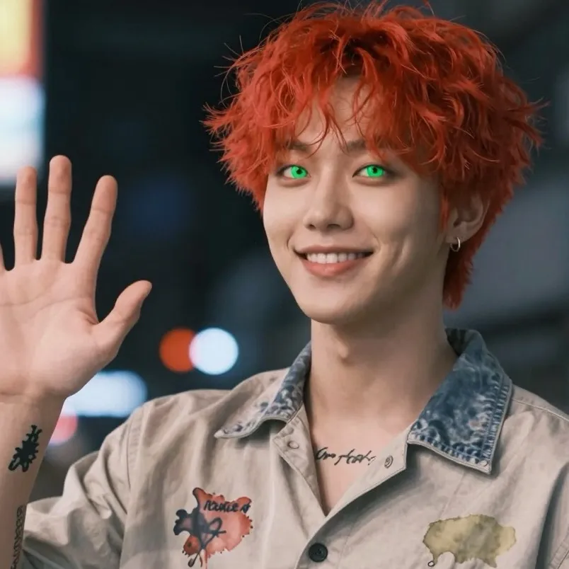 chat with ai character: Roman 