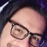 chat with ai character: EddieVR  [Eduardo]