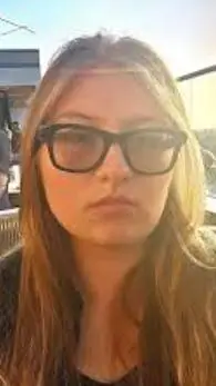 ai character: Midmysticx  background