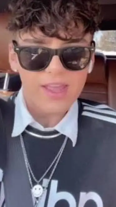 ai character: Mathew Sieverin  background