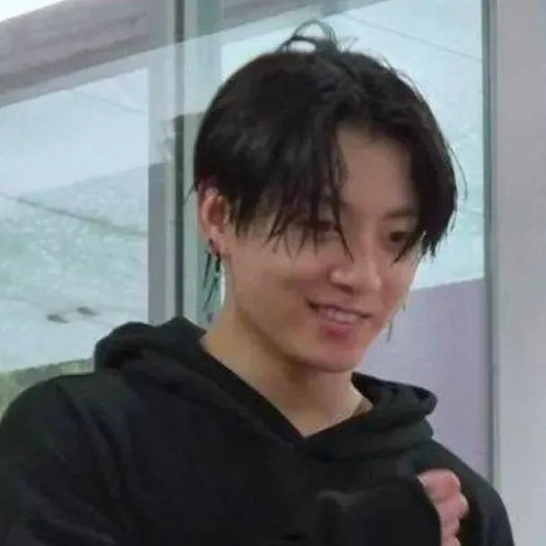 chat with ai character: Jungkook (BTS)