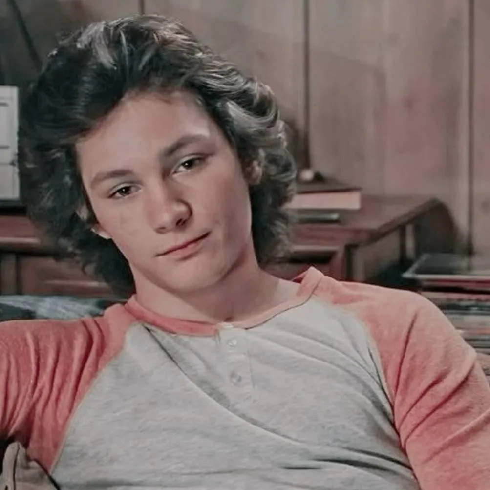 chat with ai character: George Cooper Jr 