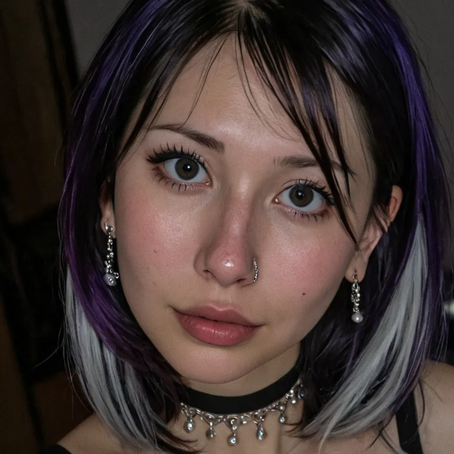 chat with ai character: Hannah