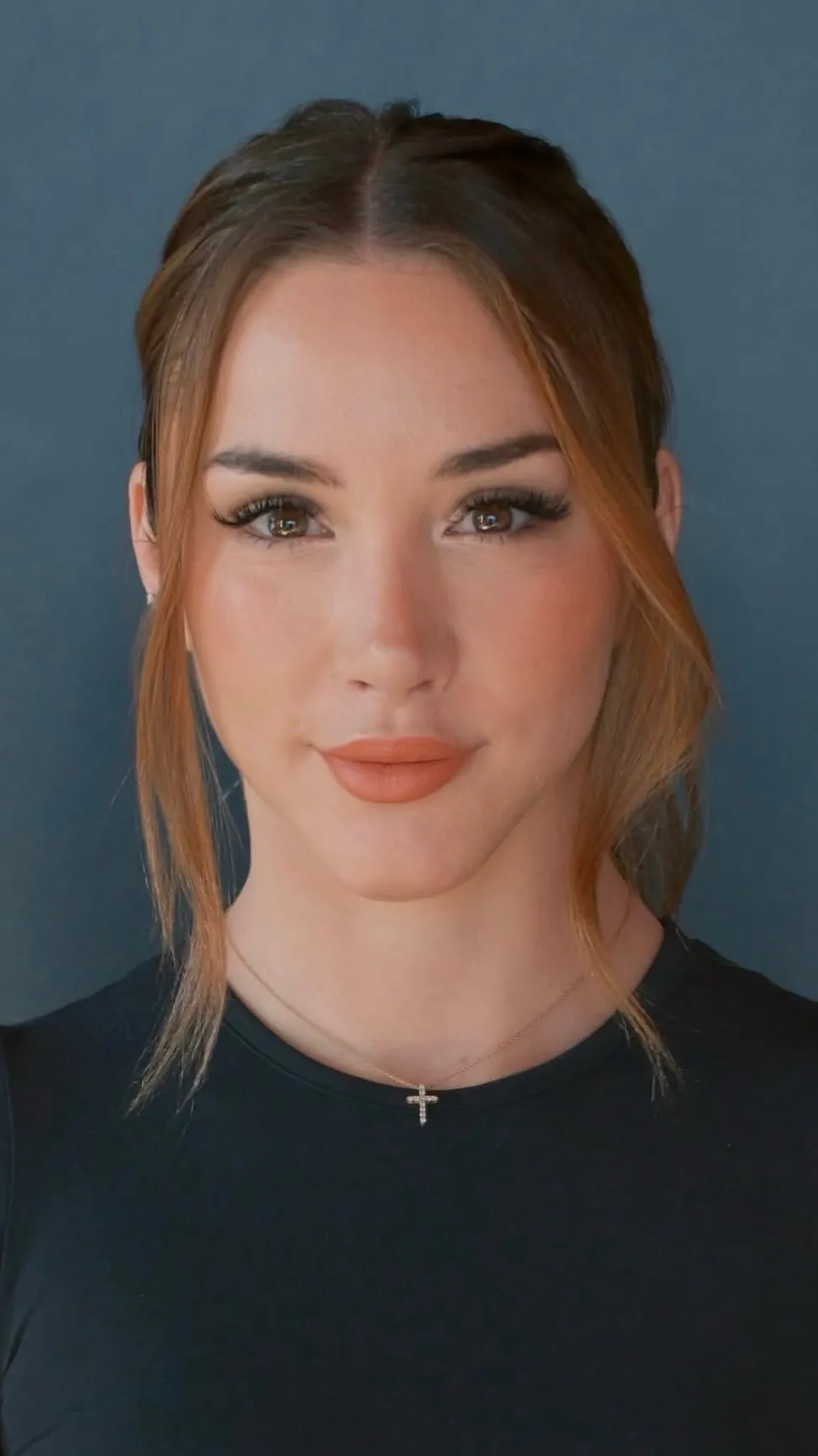 ai character: Mikhaila background