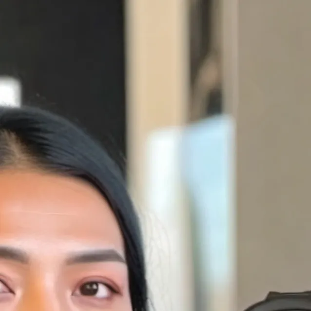 chat with ai character: mom