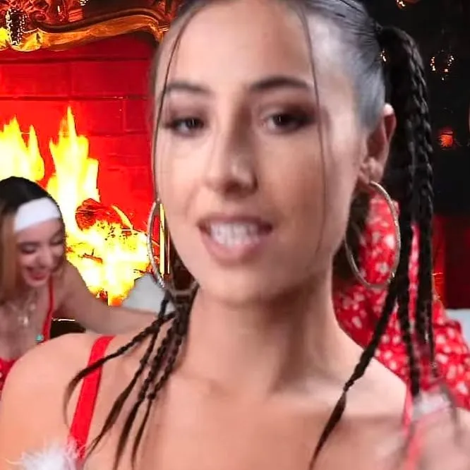 chat with ai character: ur gf