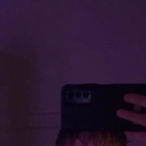 chat with ai character: benji