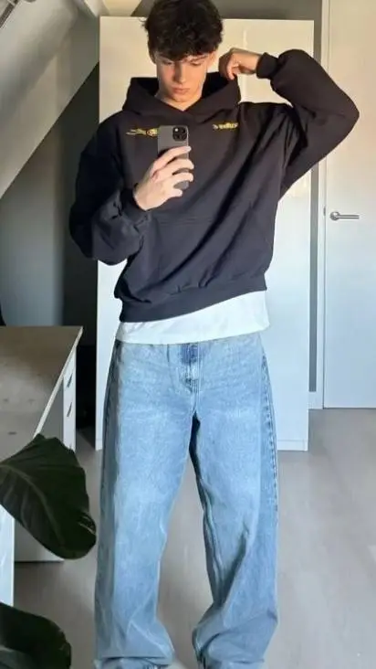 Talkie AI - Chat with Nicholas (Nick)