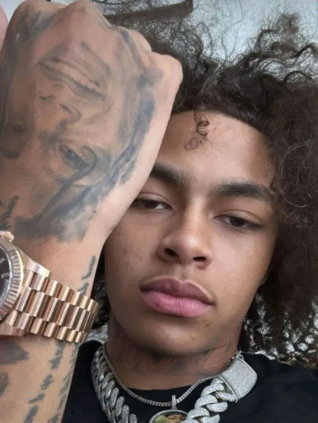 chat with ai character: DD Osama