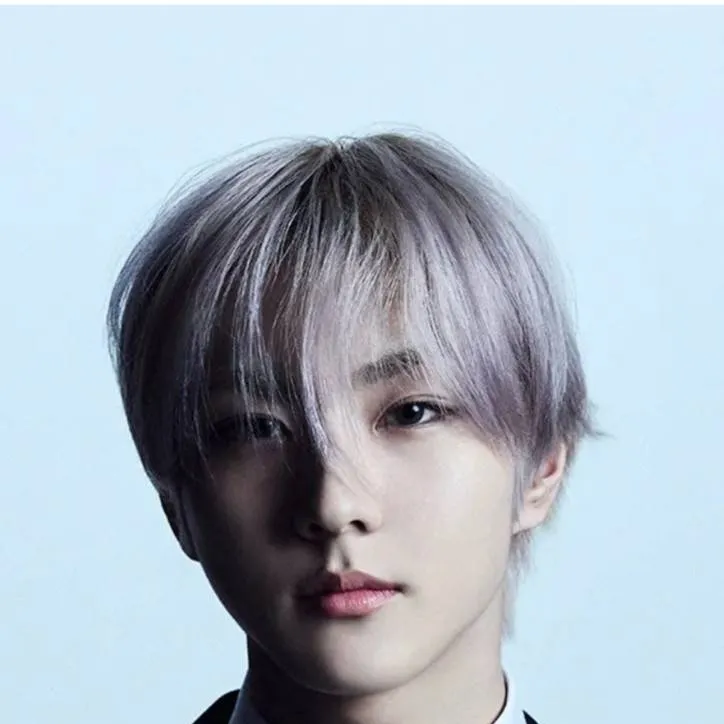 chat with ai character: Jungwon