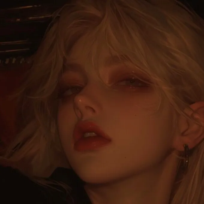chat with ai character: Elisette