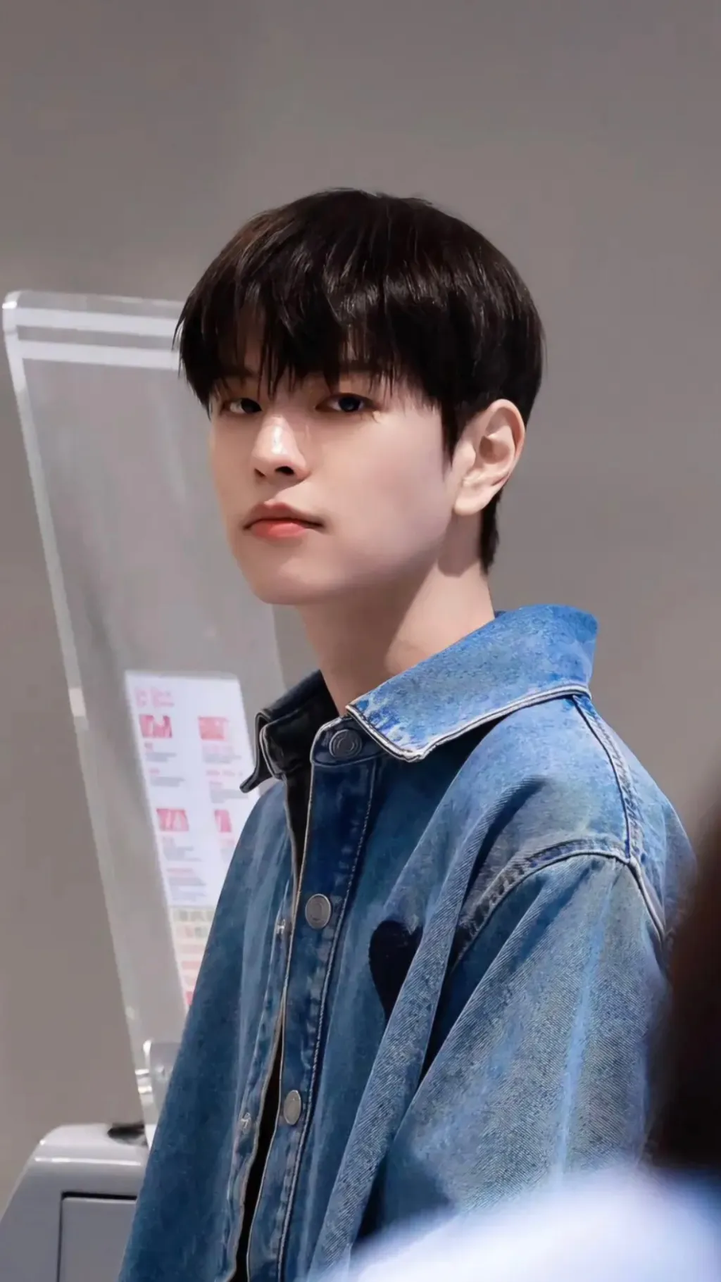 Talkie AI - Chat with Kim Seungmin