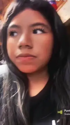 ai character: 𝓝𝓲𝓬𝓸𝓵𝓮 background