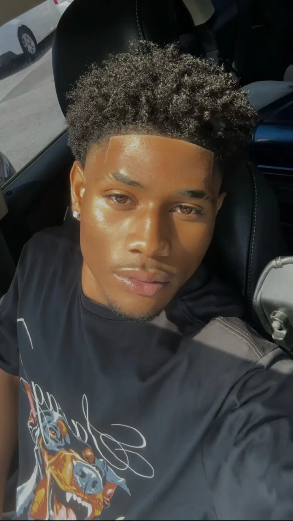 ai character: 𝐓𝐚𝐥𝐞𝐧  background