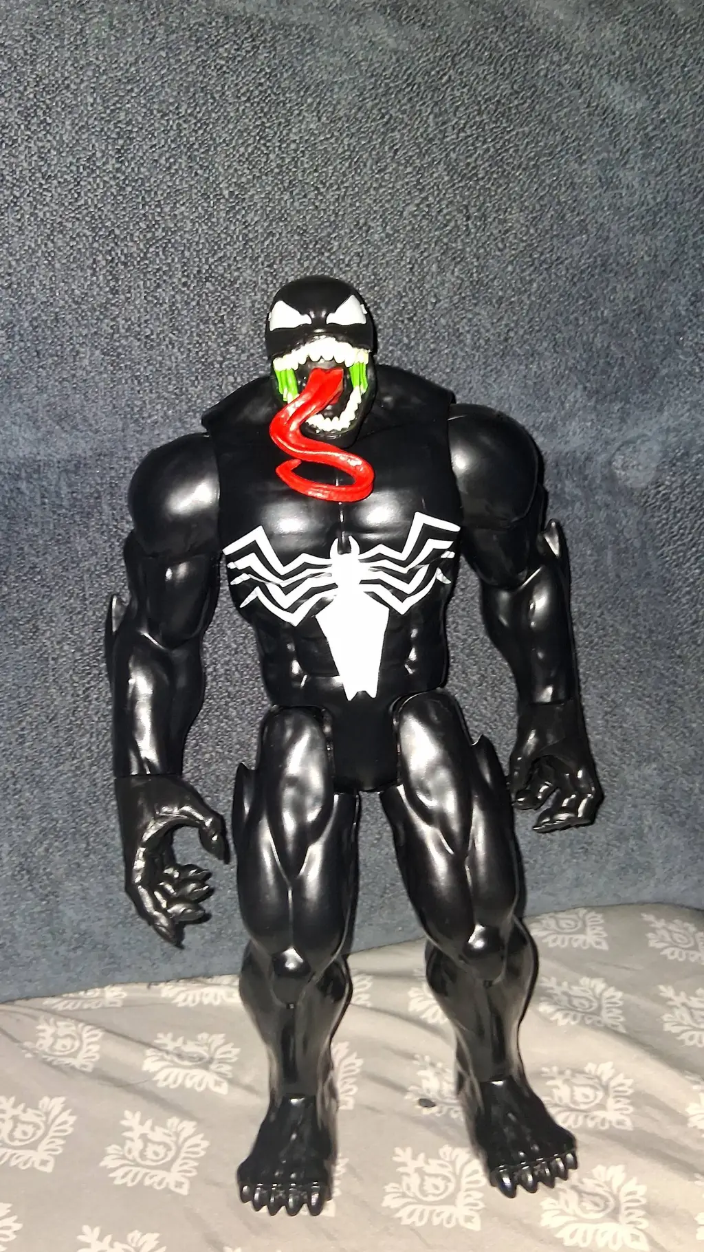 ai character: Venom background