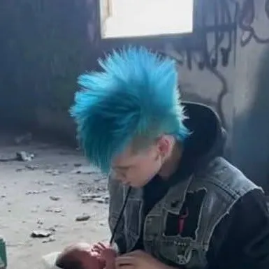 chat with ai character: Jax