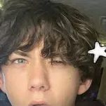 chat with ai character: Onyx_pookieෆ