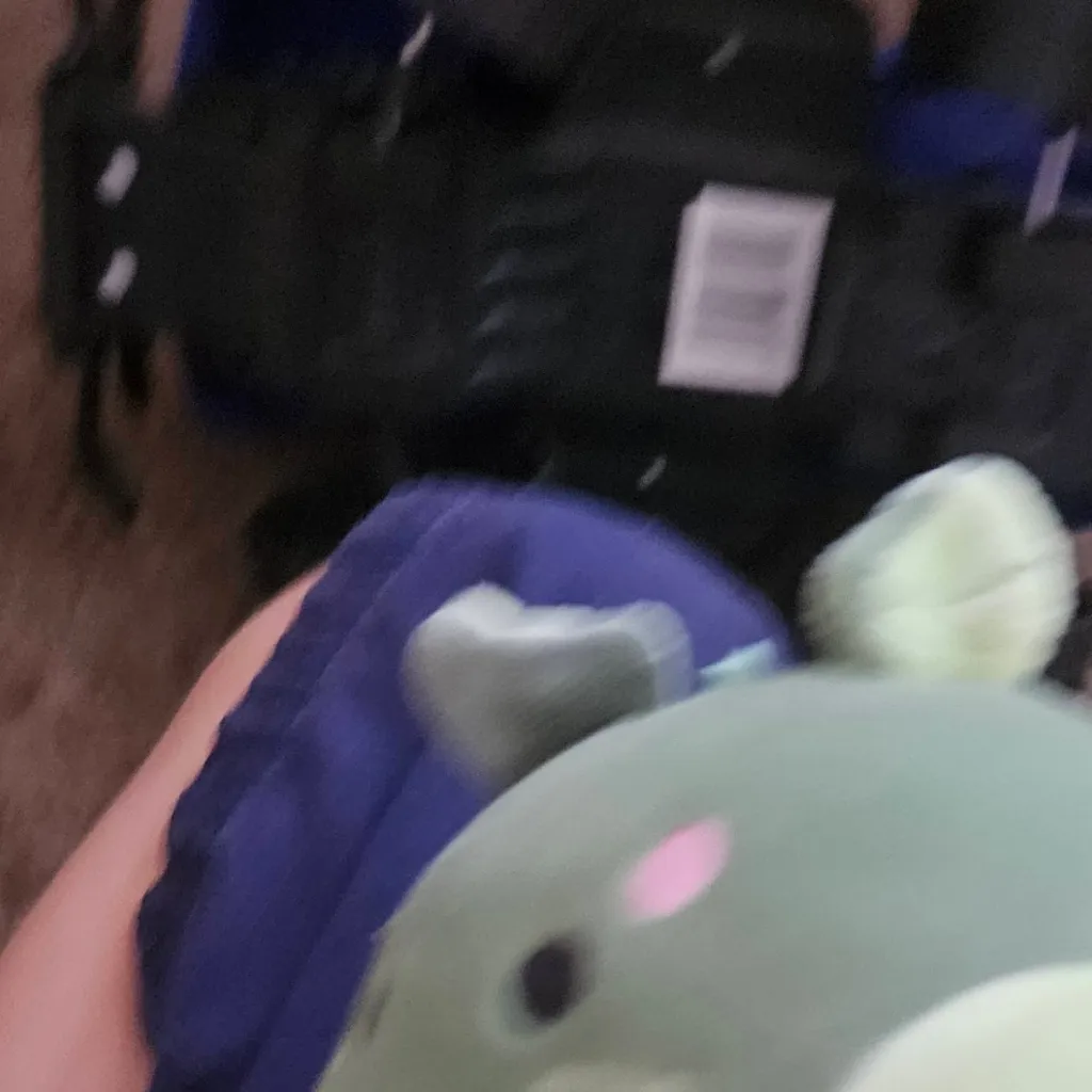 chat with ai character:  26mrmegood5+bro