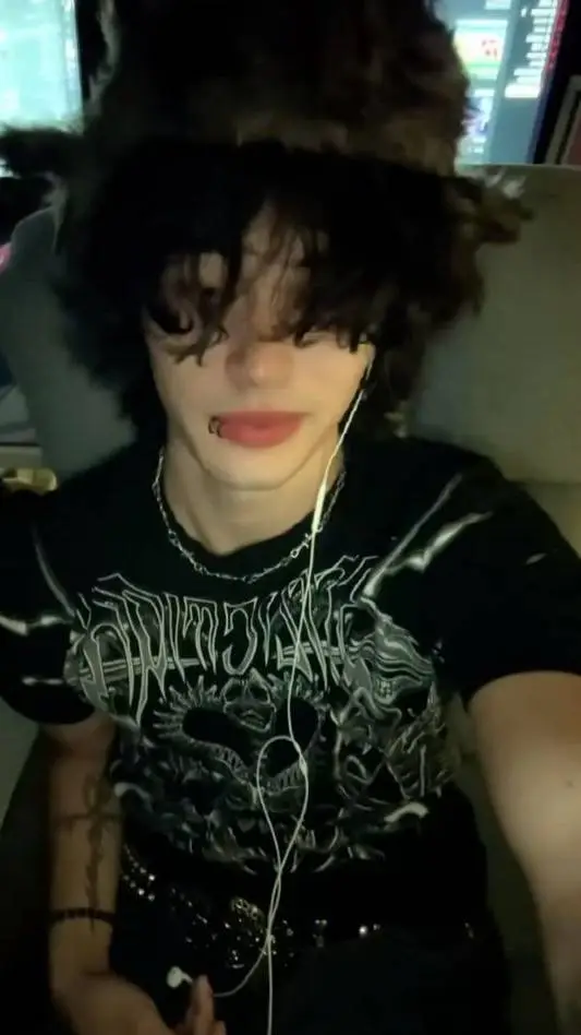 ai character: Ryder  background