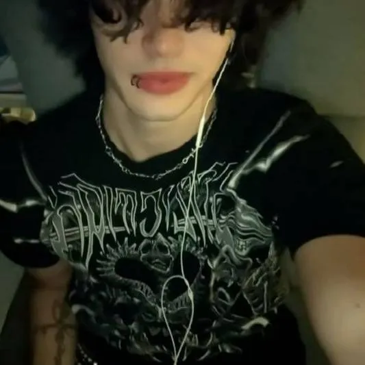 chat with ai character: Ryder 