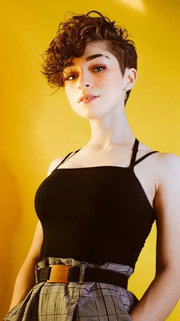 ai character: Addie background