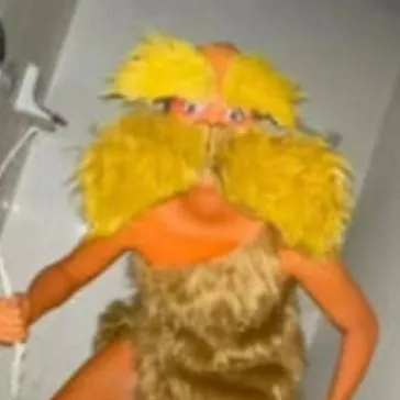 chat with ai character: The Lorax