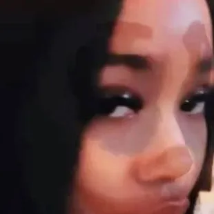 chat with ai character: zebria