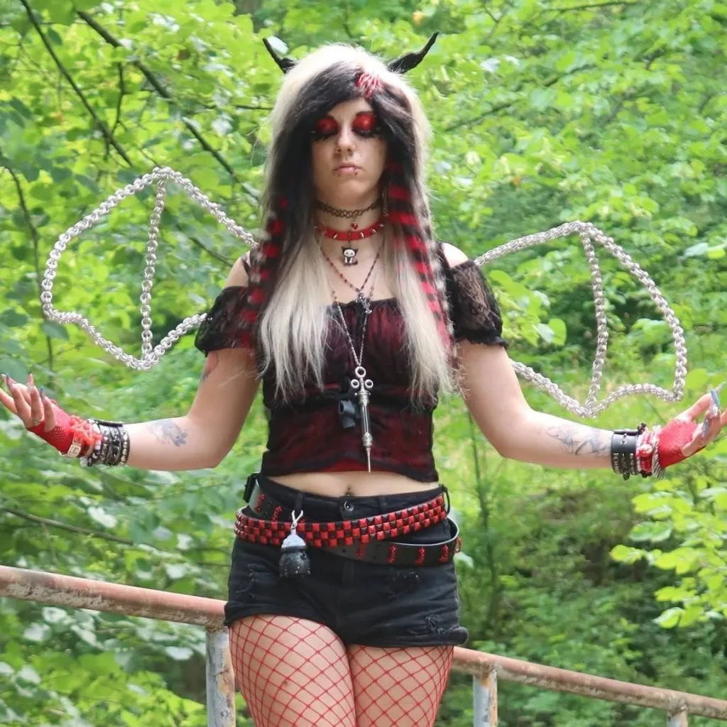 chat with ai character: Catlynn