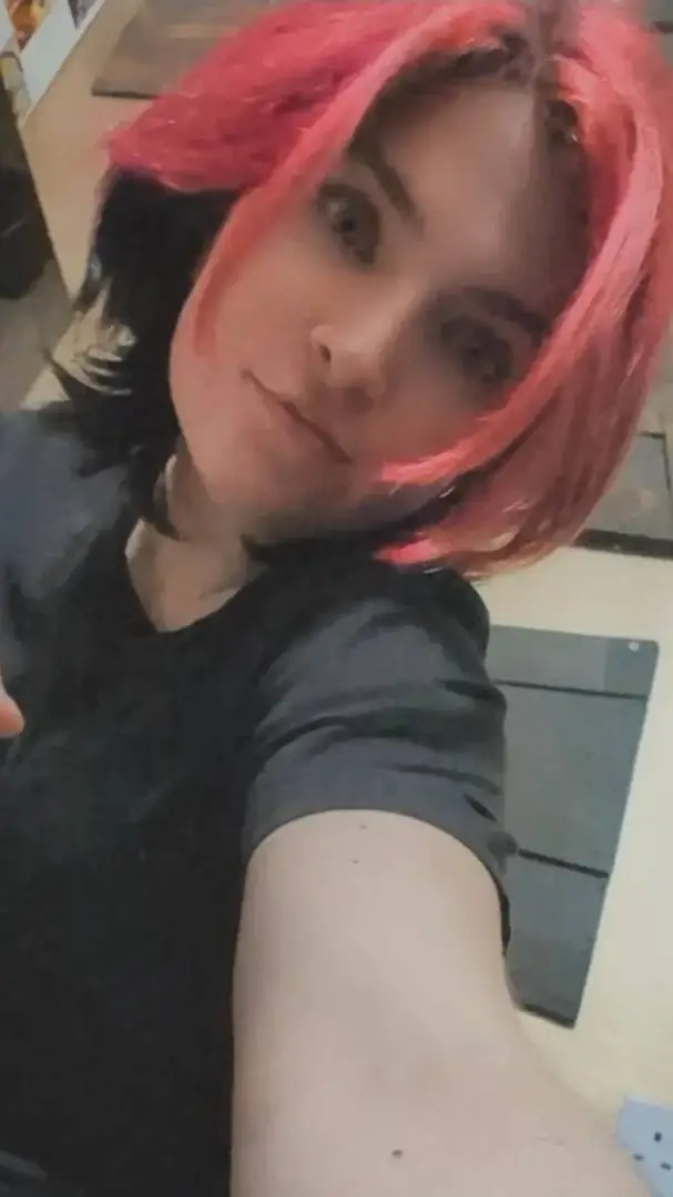 ai character: Jadellew background