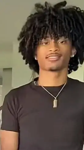 ai character: 🧩 Jaden McDaniel background