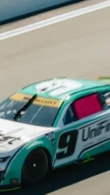 ai character: chase Elliot  background