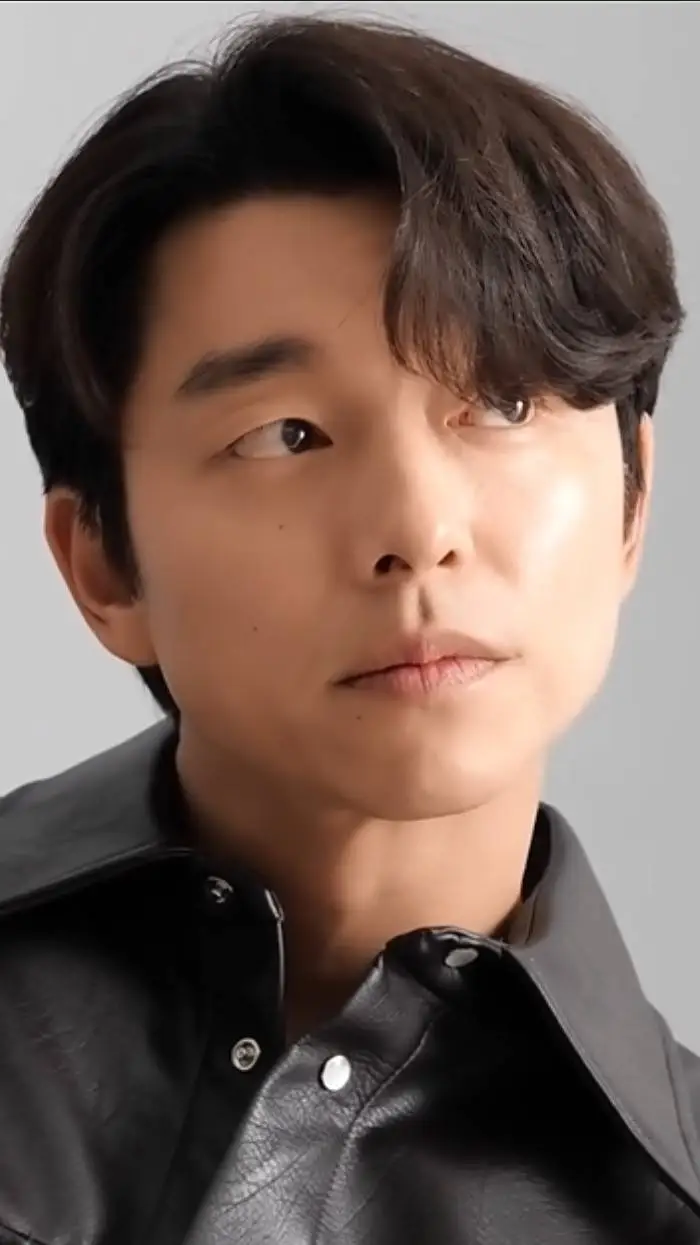 ai character: °☆~GONGYOO~☆° background