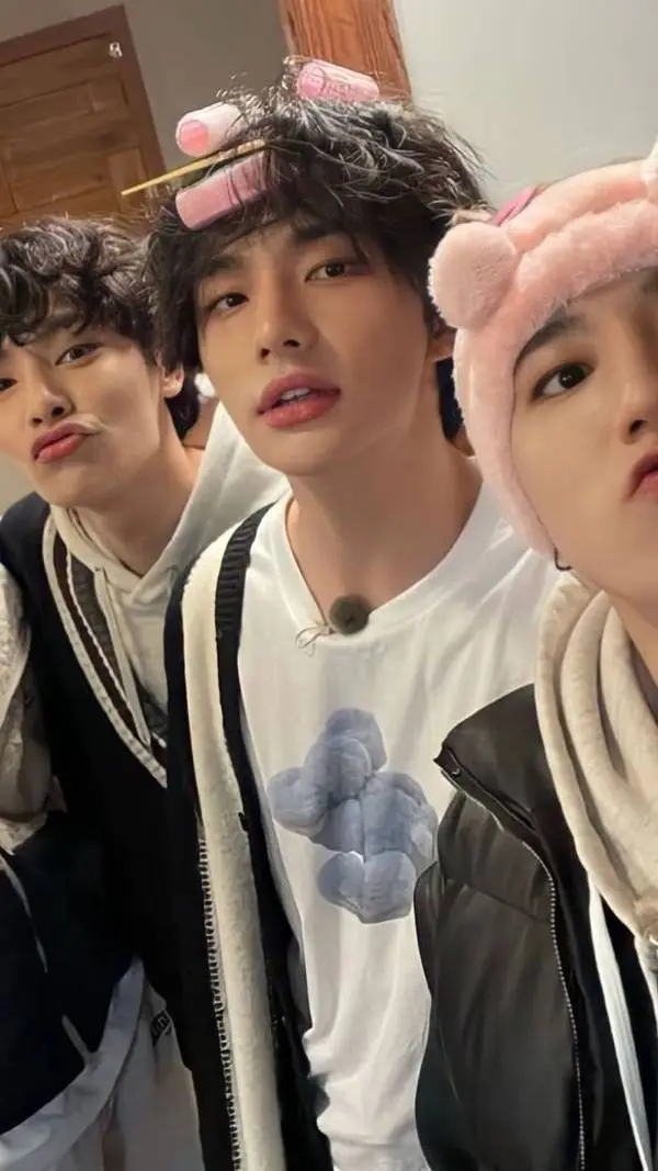 ai character: Skz Mafia background