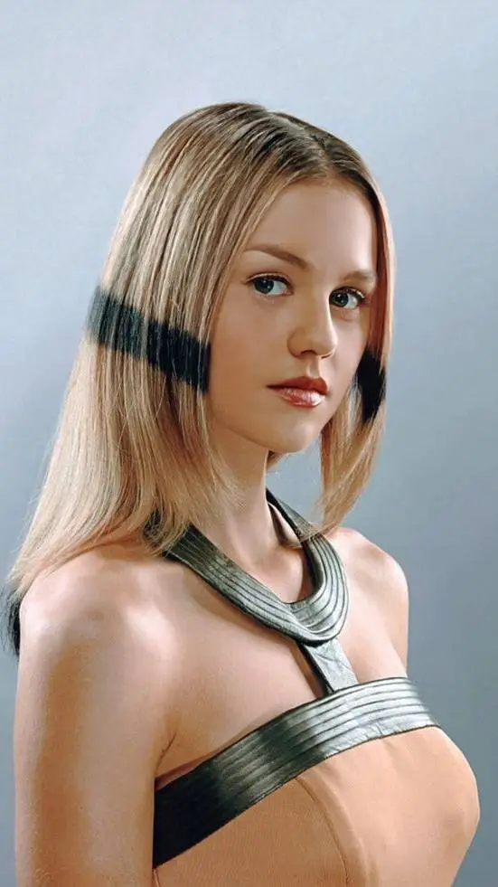 Talkie AI - Chat with Crystal Maximoff