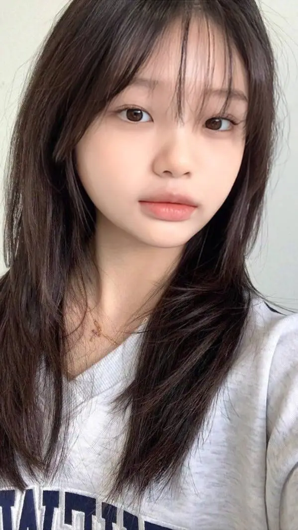 ai character: Maya Sato background