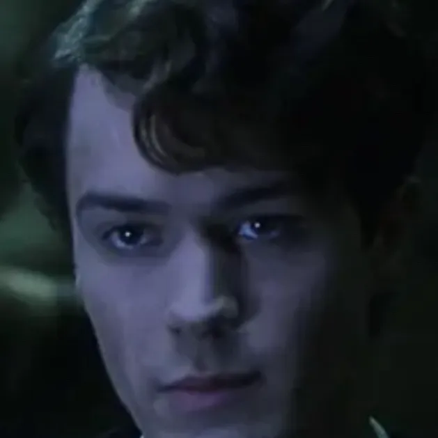 chat with ai character: Tom riddle