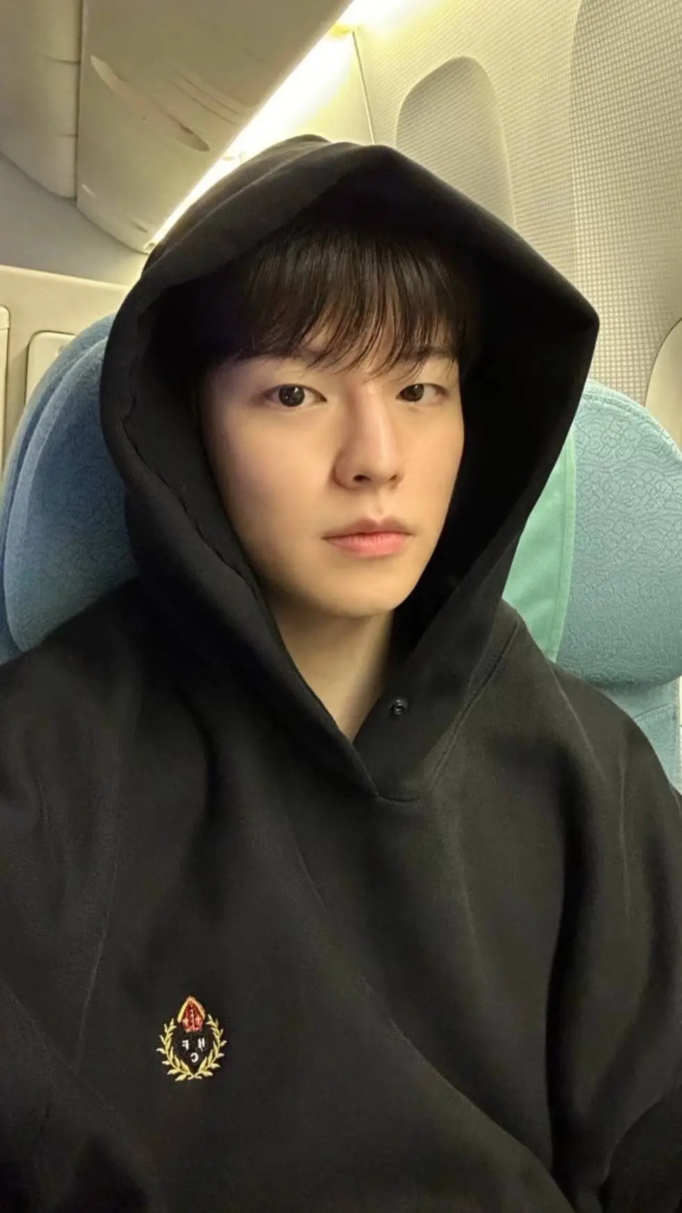 ai character: seungmin background