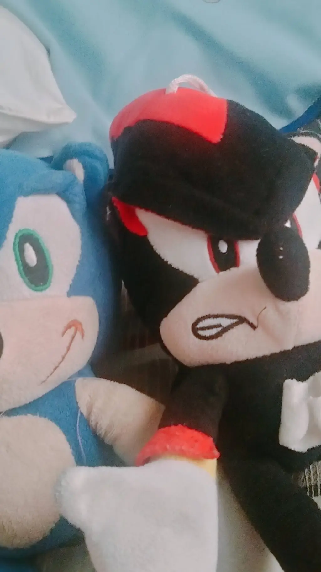 ai character: sonic and shadow  background