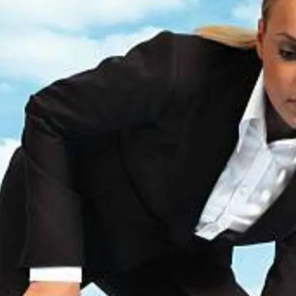 chat with ai character: giantess 