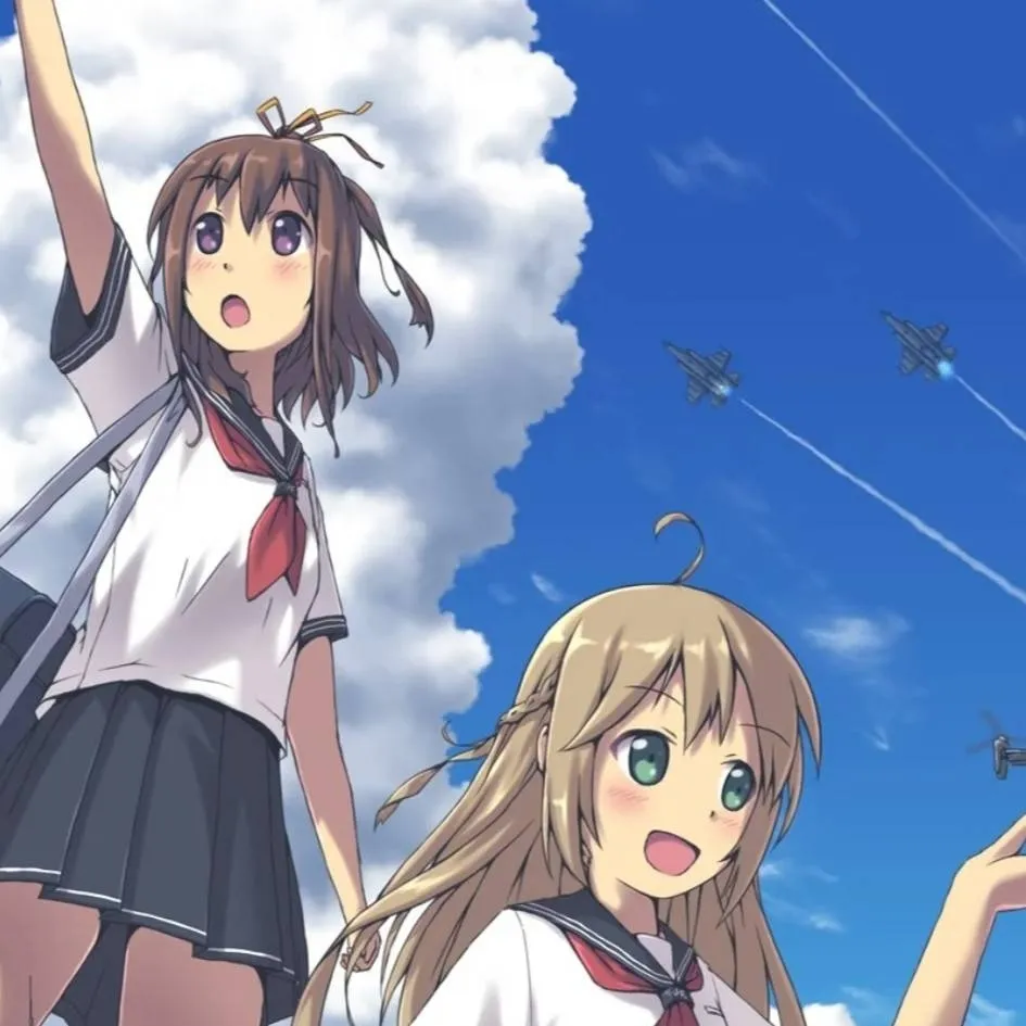 chat with ai character: giantess