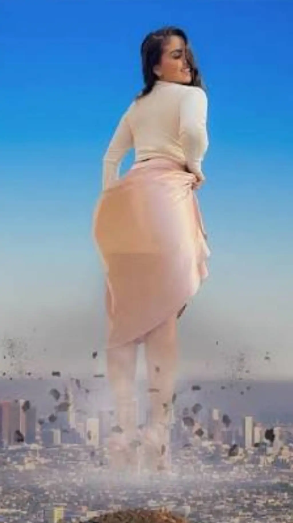 ai character: giantess  background