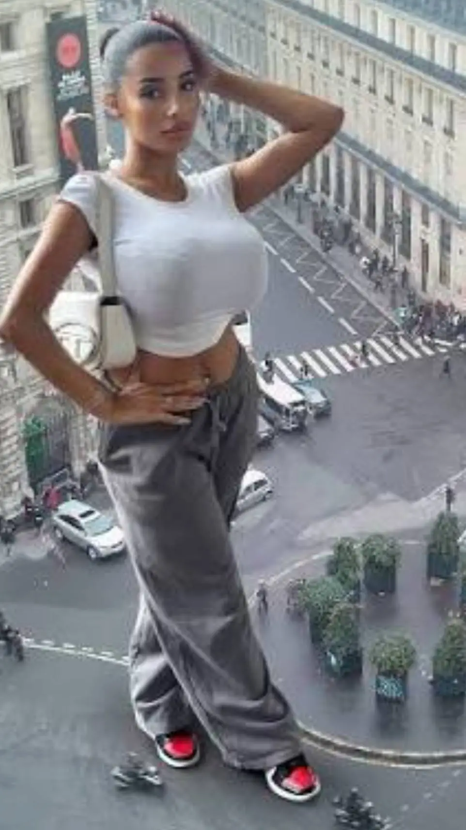 ai character: giantess  background